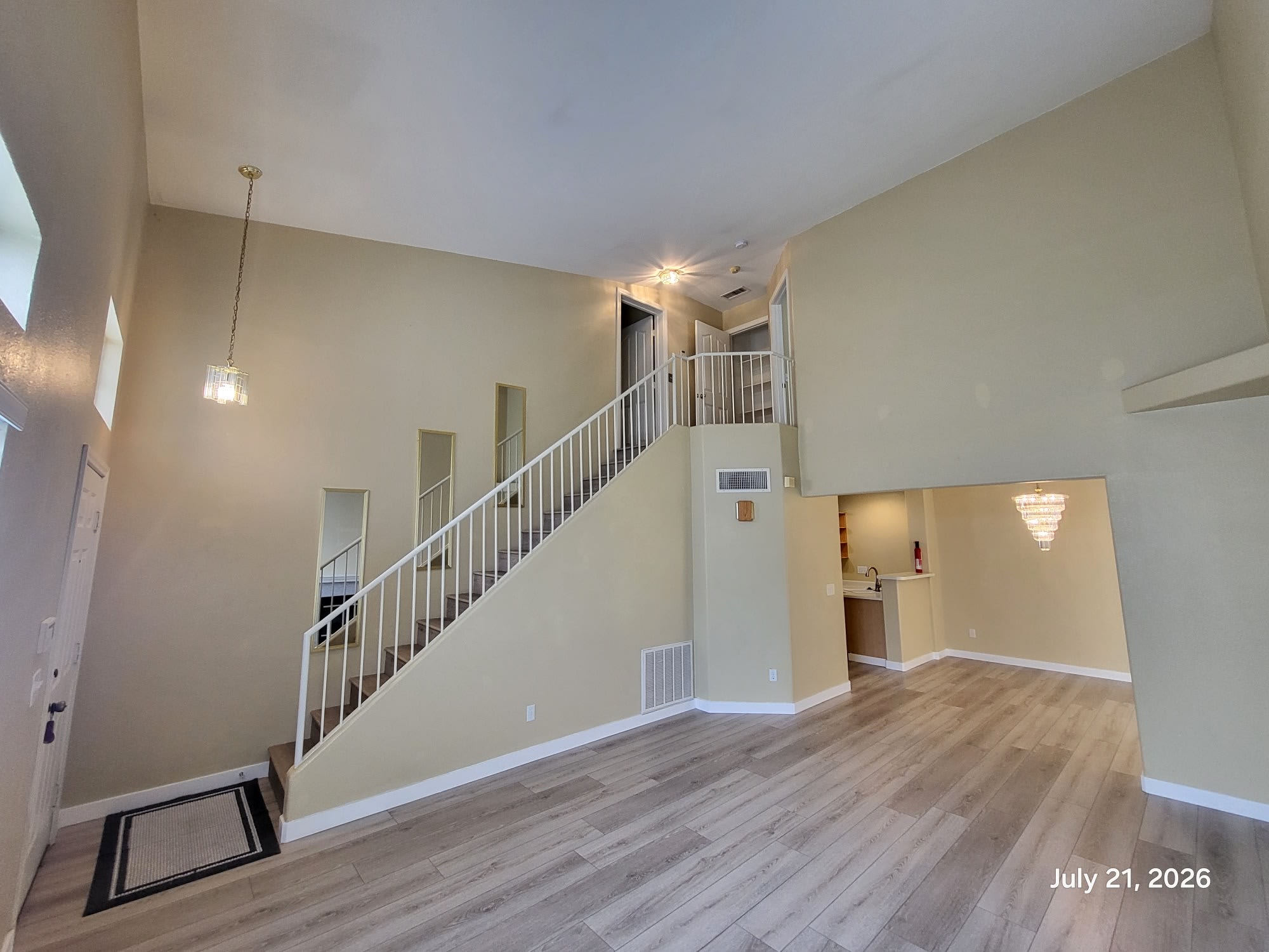 197 Winnsboro St – photo 2