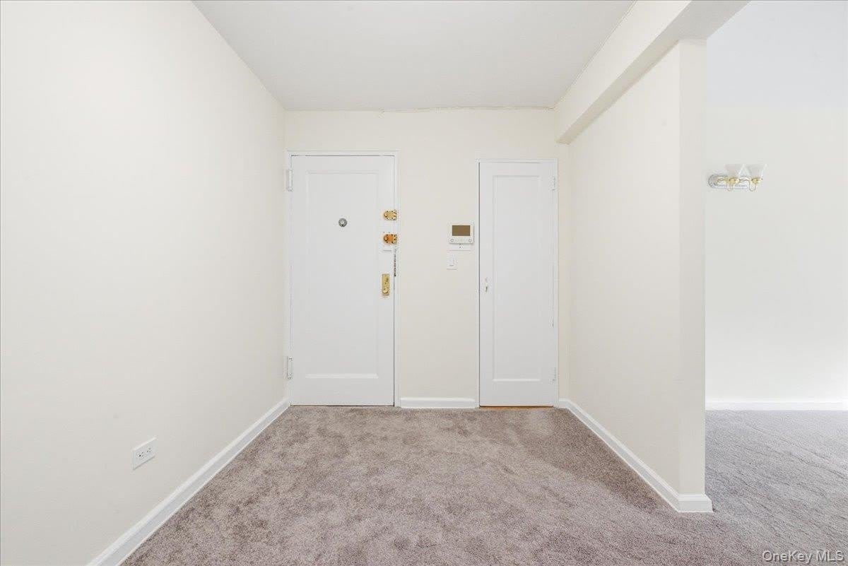 82-40 Austin Street – photo 5