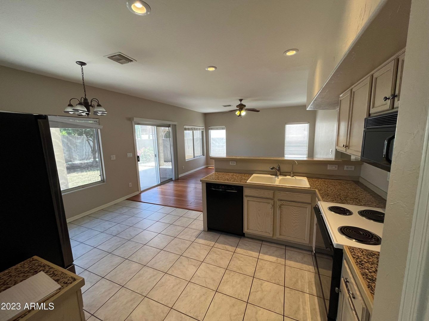 1321 N PALMSPRINGS DR – photo 4