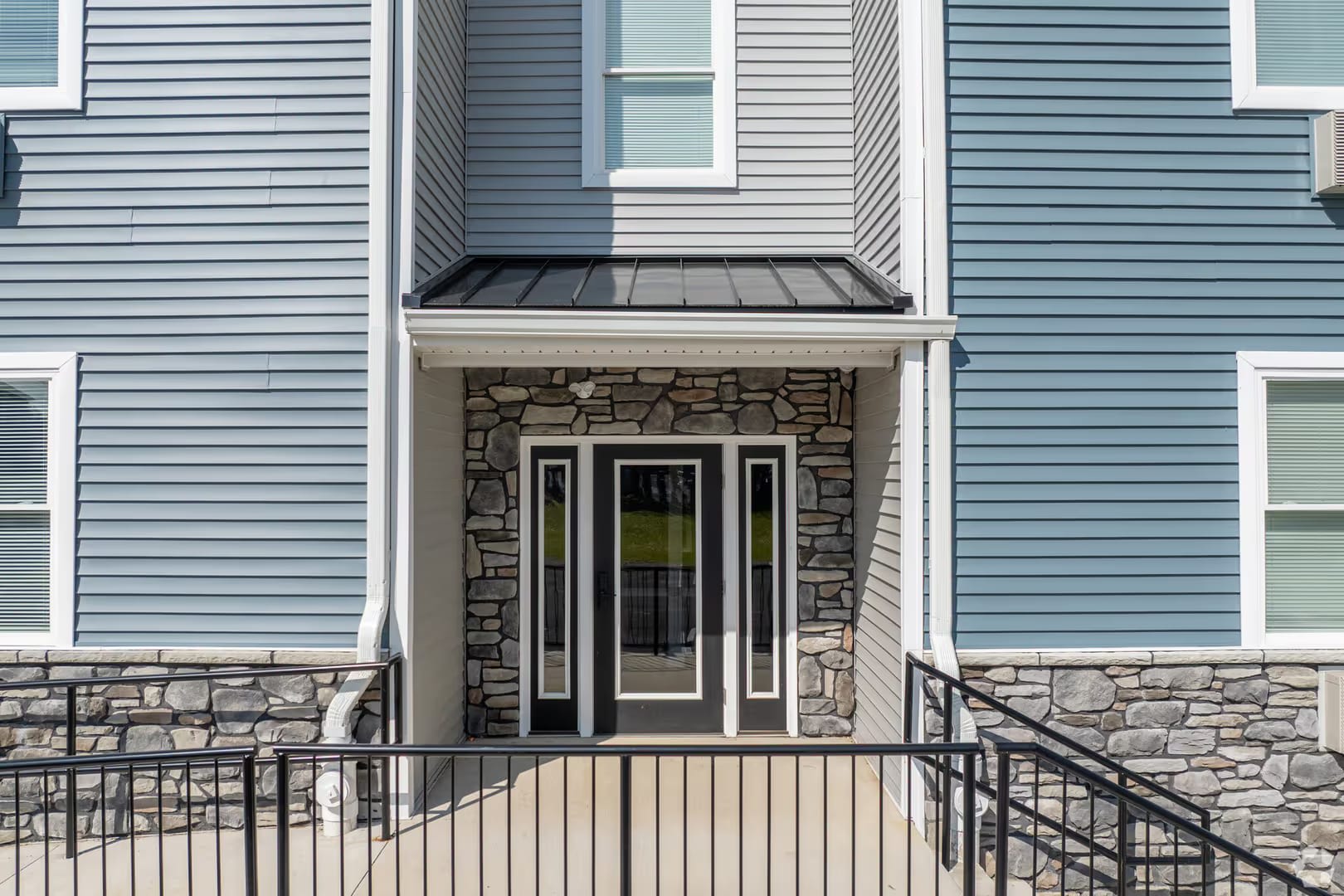 948 N Front Street unit: B3 – photo 2