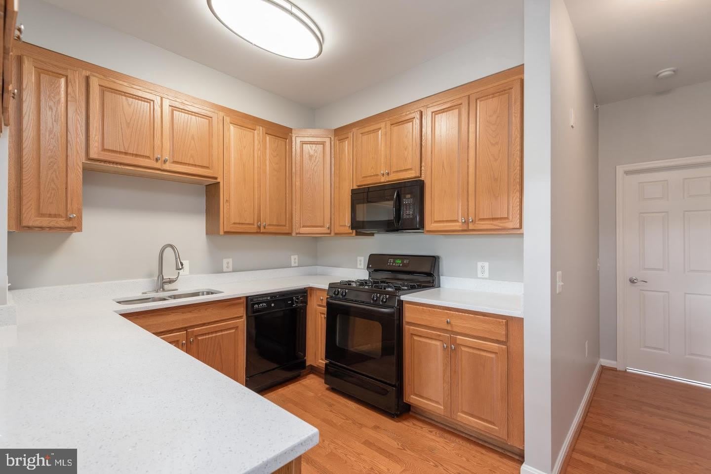 1834 CEDAR COVE Way – photo 4