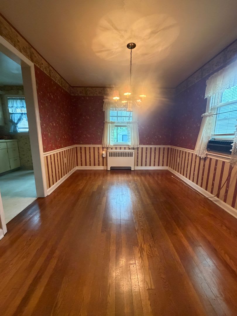 AVAILABLE FOR SHOWING NOW!!! 3 BEDROOM / 1 BA – photo 2