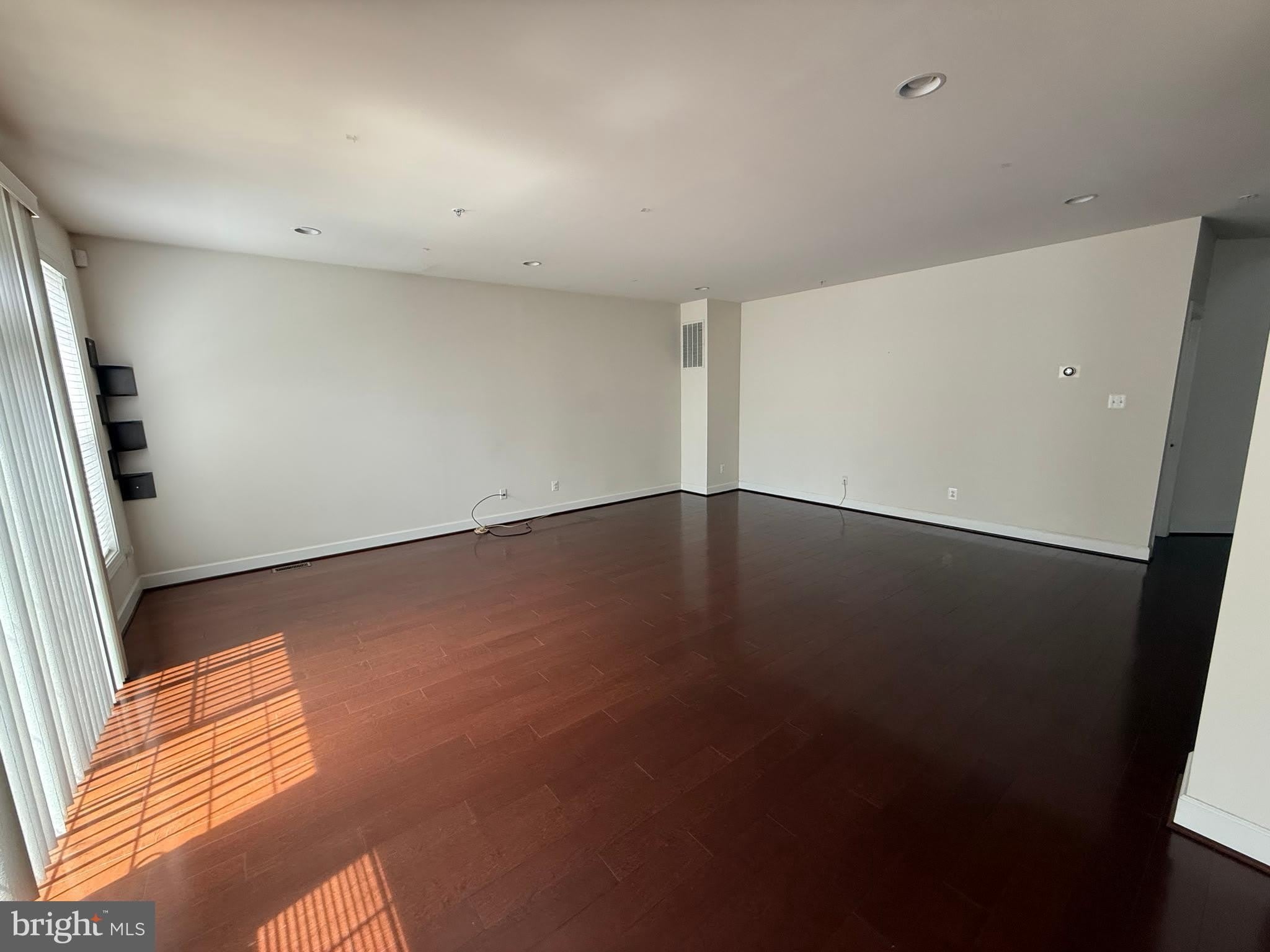 10905 FAIRMONT Lane – photo 4