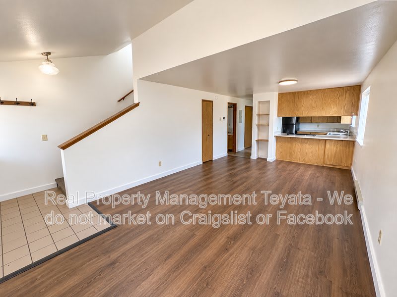 2915 Moore St – photo 4