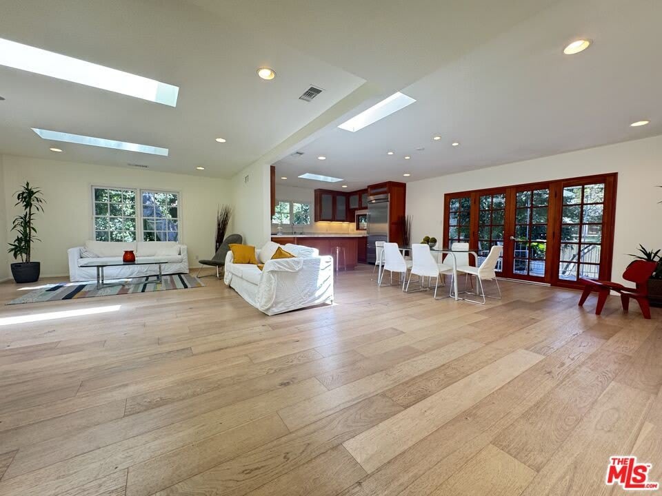 7586 Woodrow Wilson Dr – photo 1