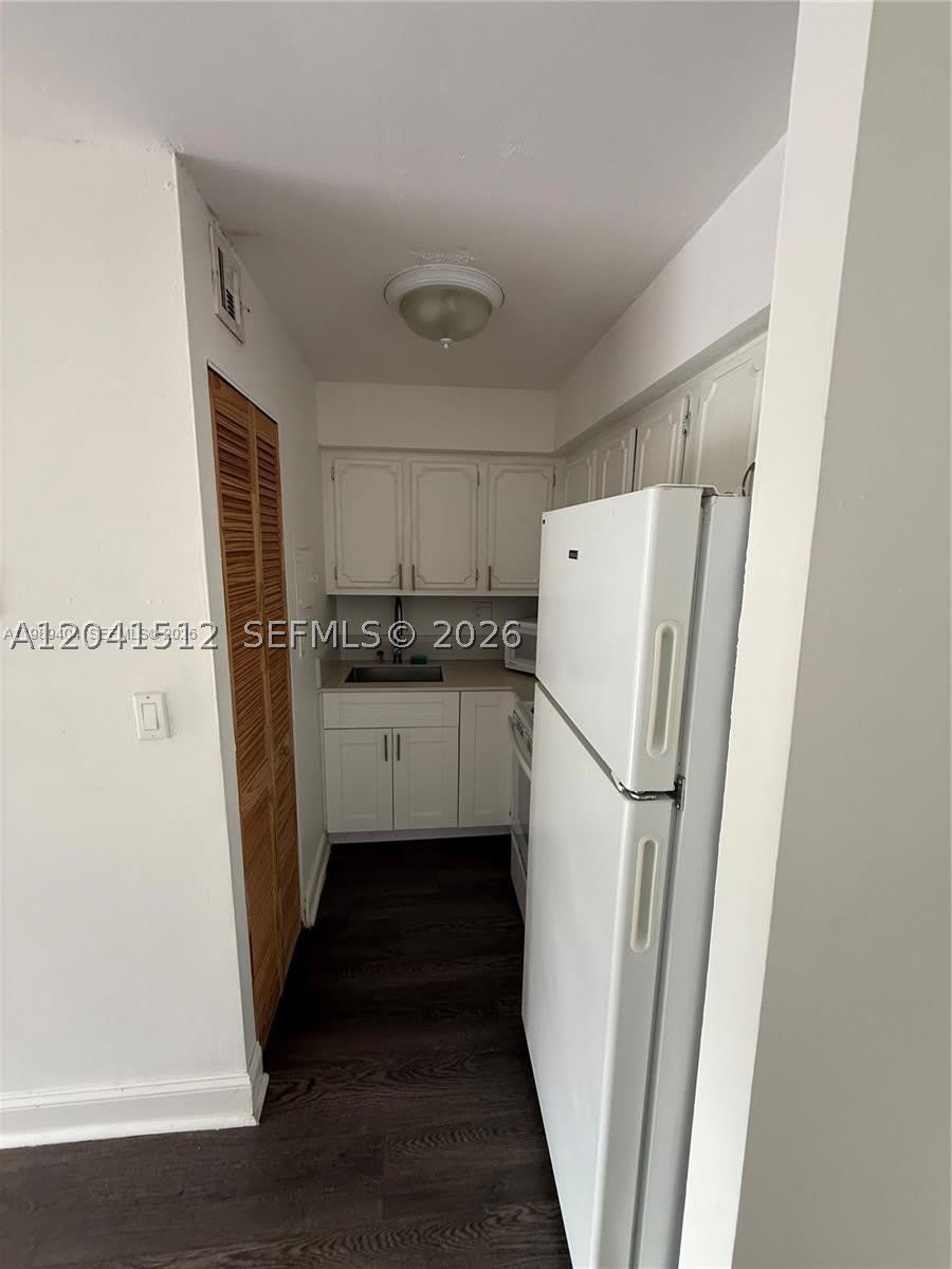 5199 Nw 7Th St – photo 4