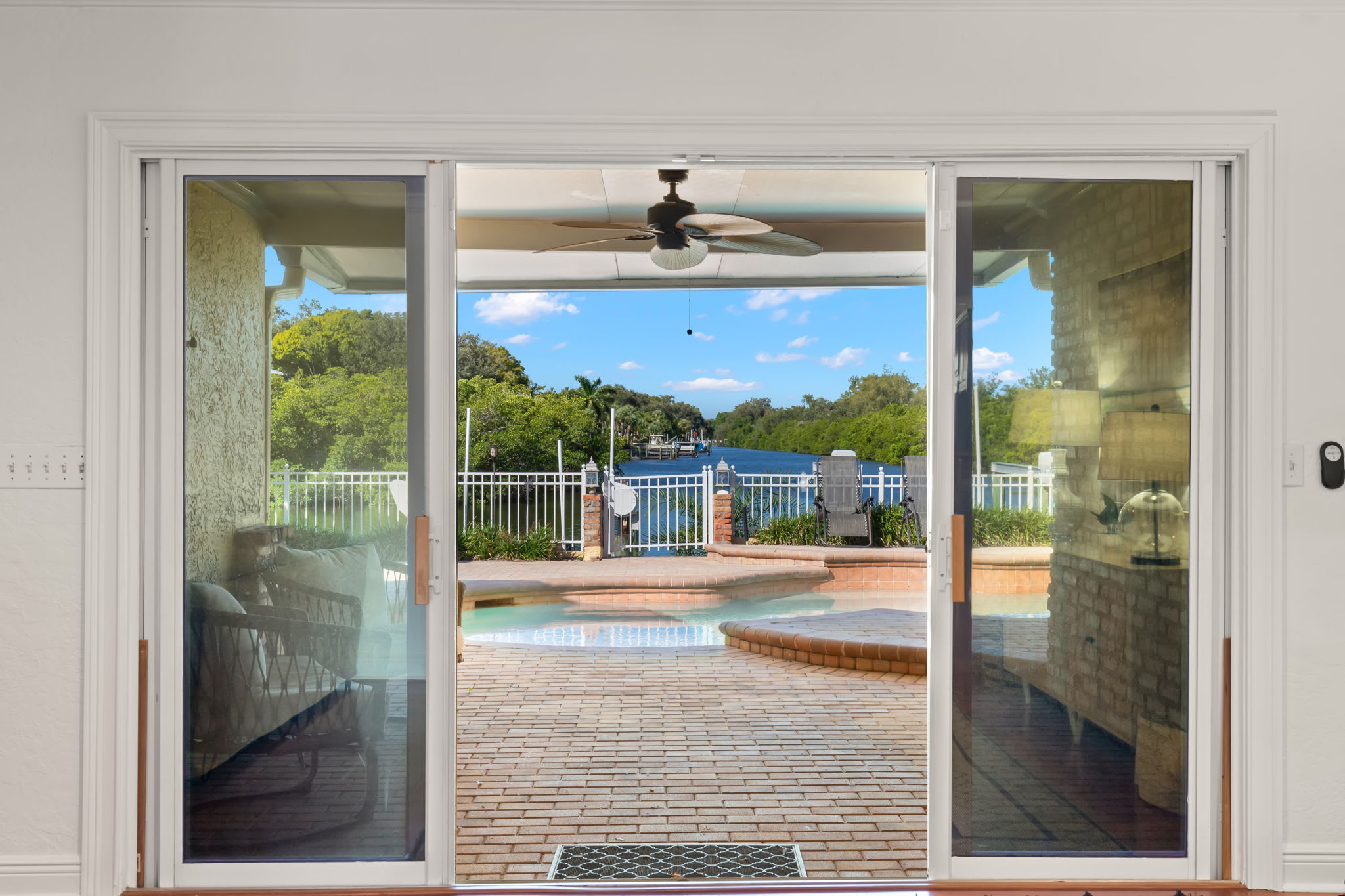 4530 13th Way Northeast – photo 1