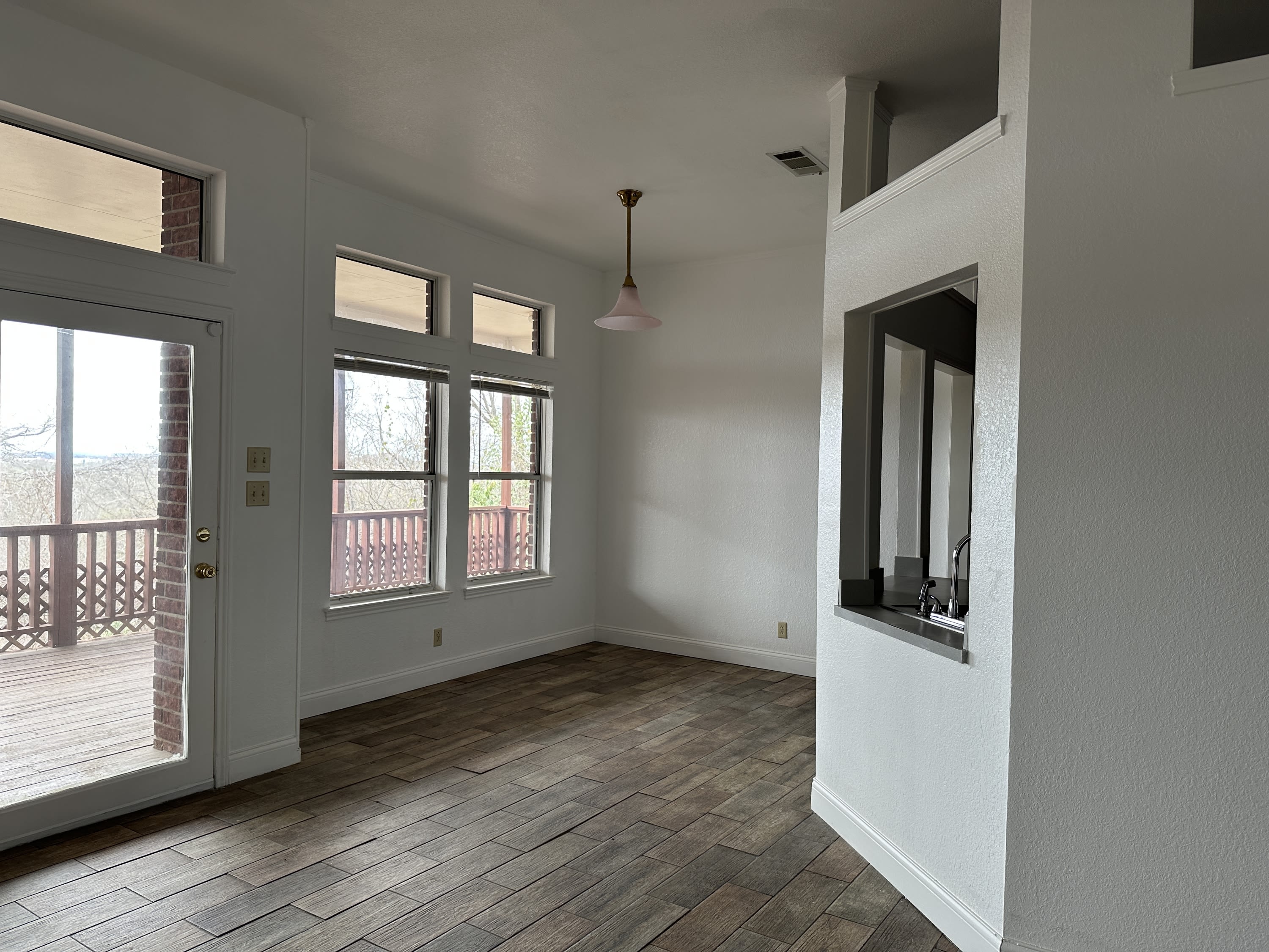 127 Wind Ridge Drive – photo 2