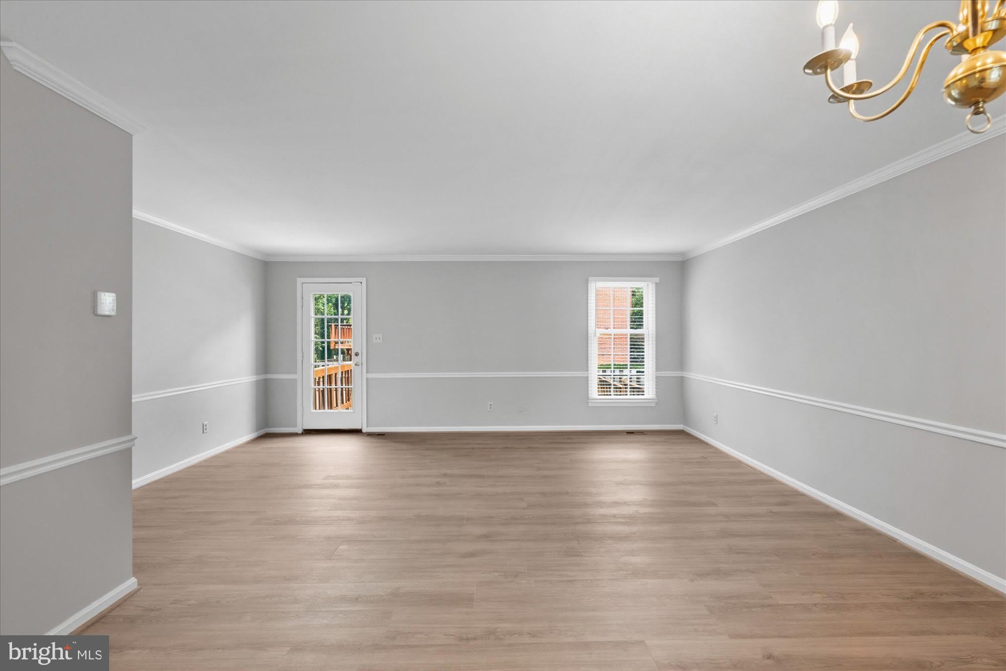 299 S PICKETT Street – photo 3