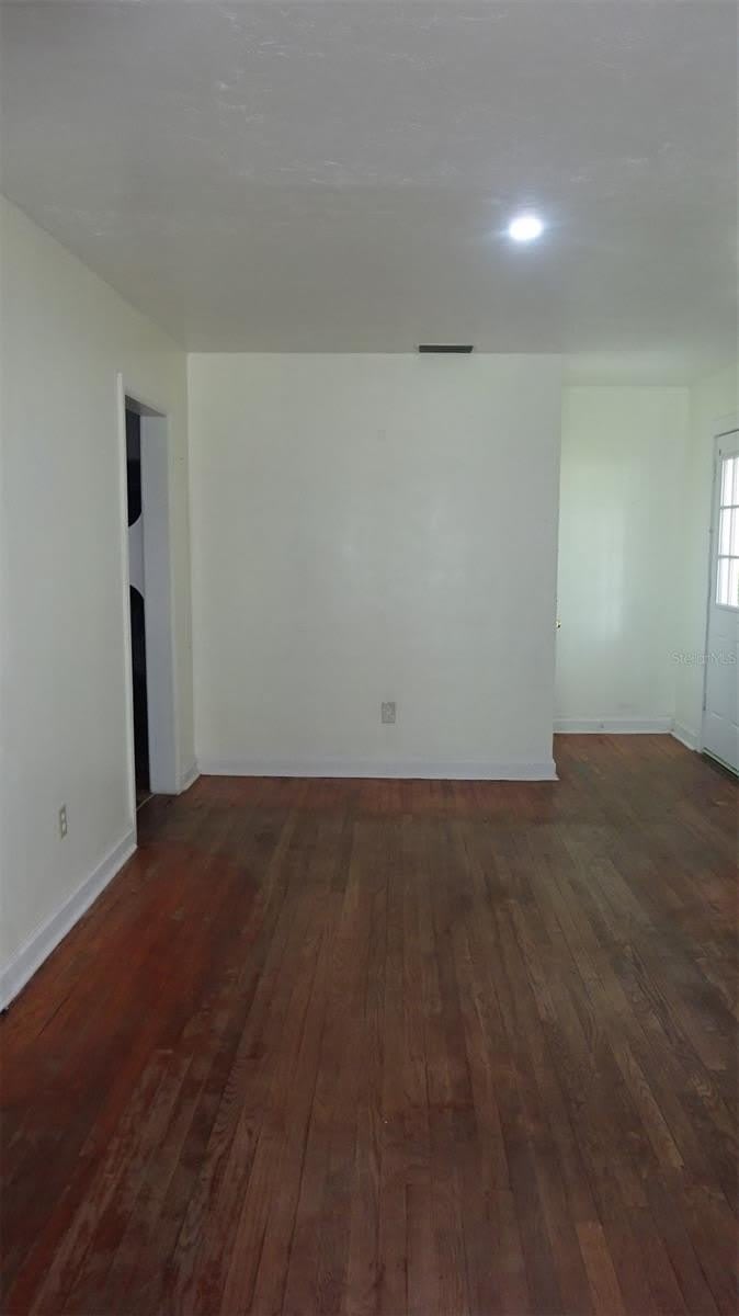 1209 NE 14TH Street – photo 3