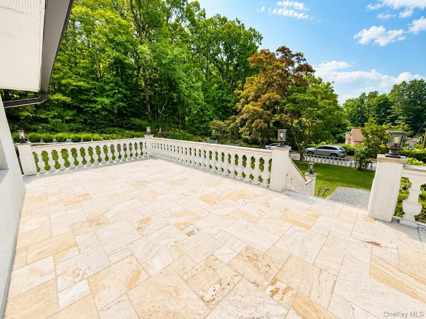 4 Hickory Drive – photo 2