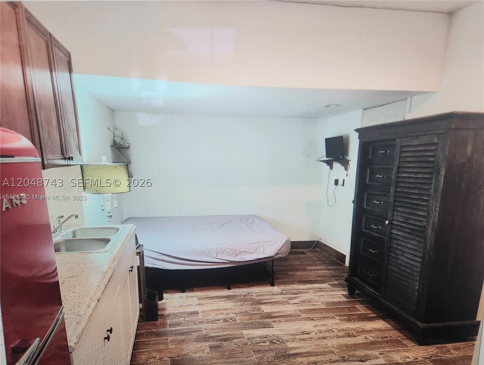 2251 NW 87th Ter – photo 2