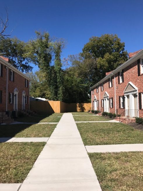Commerce Street Townhomes – photo 2