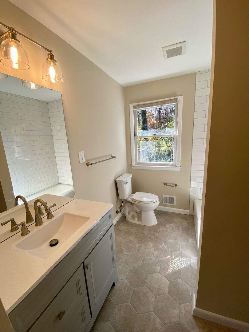 Coming soon! UDPATED 3 bed 2 bath home in Severna Park – photo 4