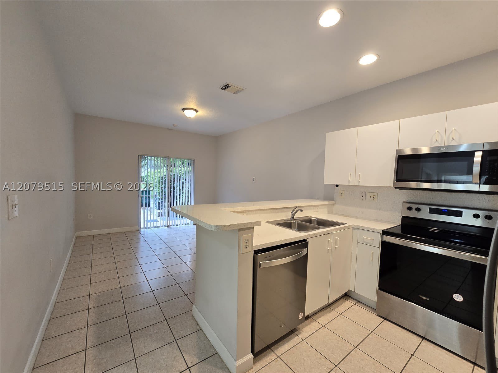 11236 SW 230th Ter – photo 4