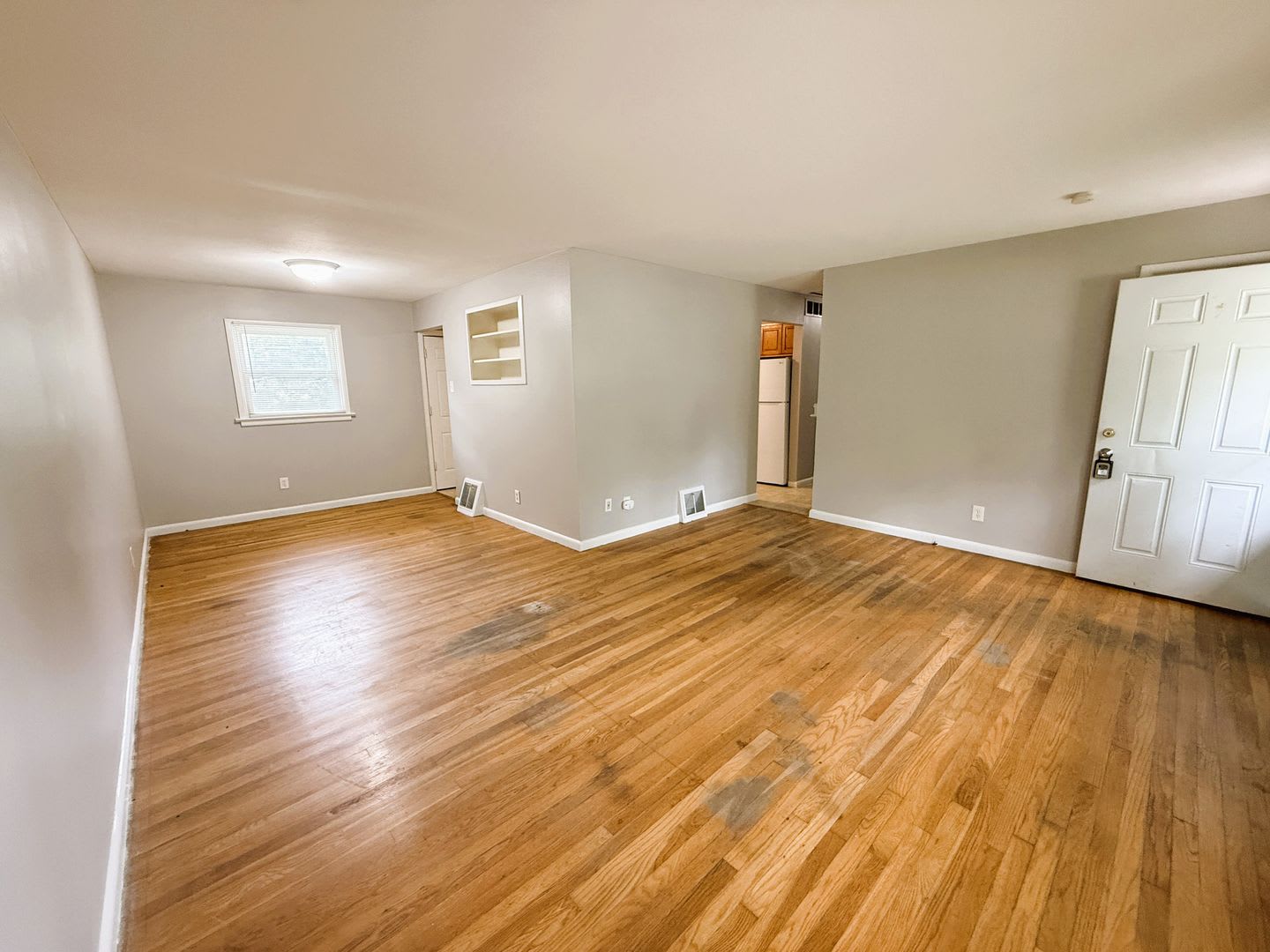 3 Bed 1 Bath Ferguson Park Like Back Yard – photo 5