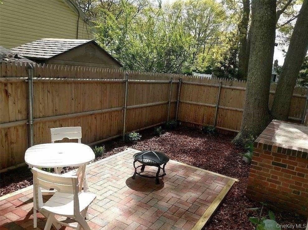 123 Joni Drive – photo 2