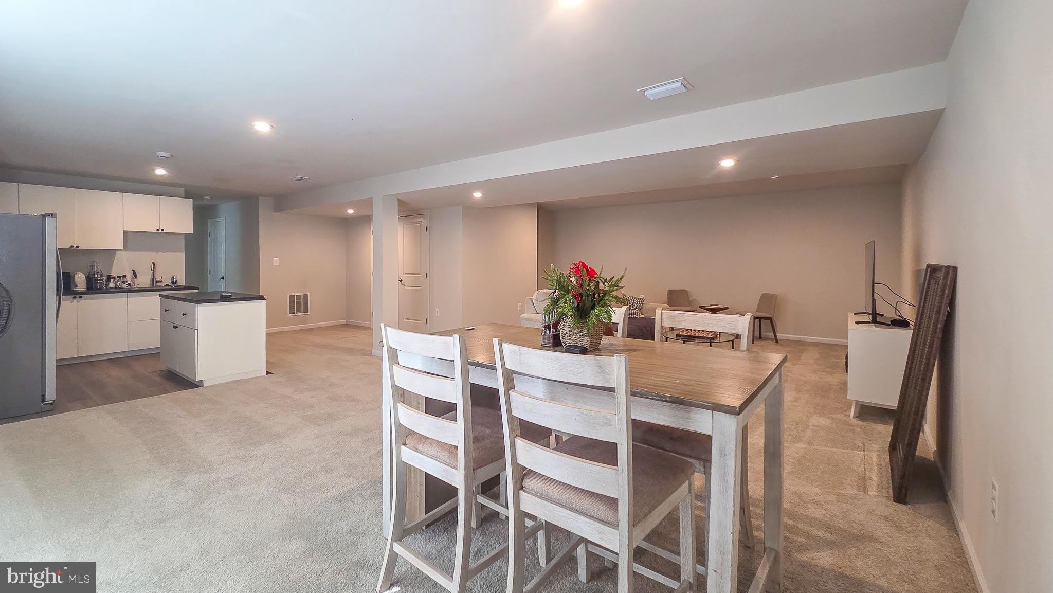 8703 Davis Court – photo 2