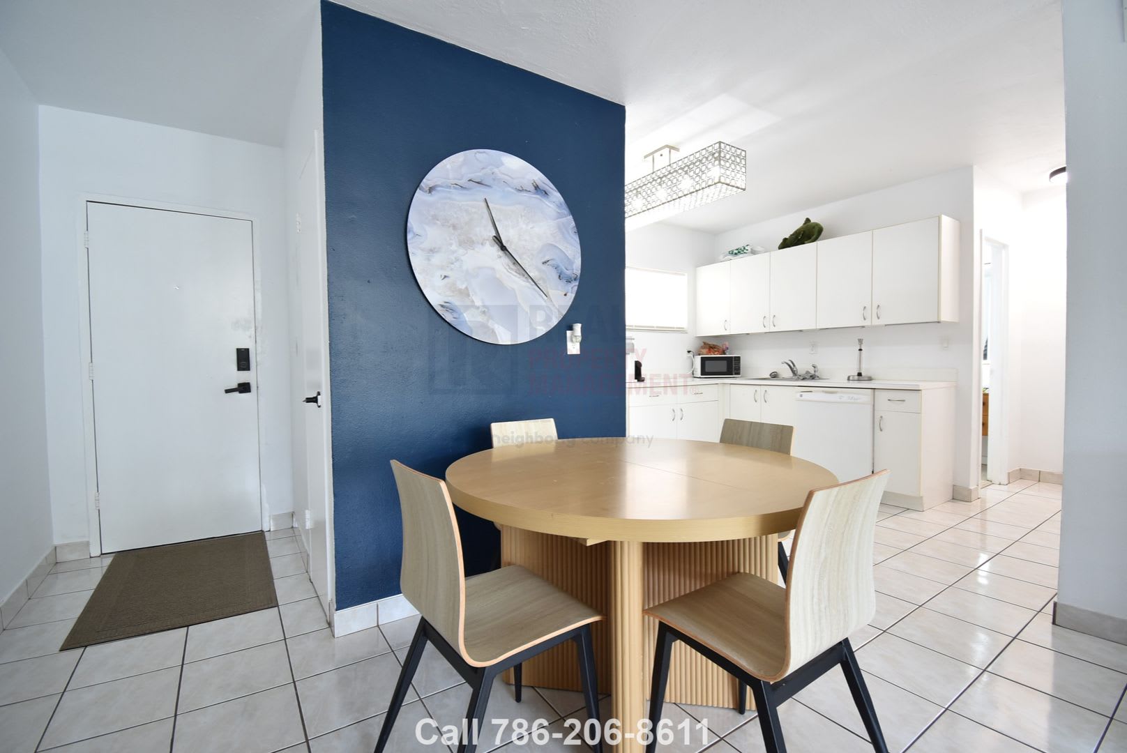 Charming Fully Furnished 1-Bedroom Miami Beach Condo – photo 3