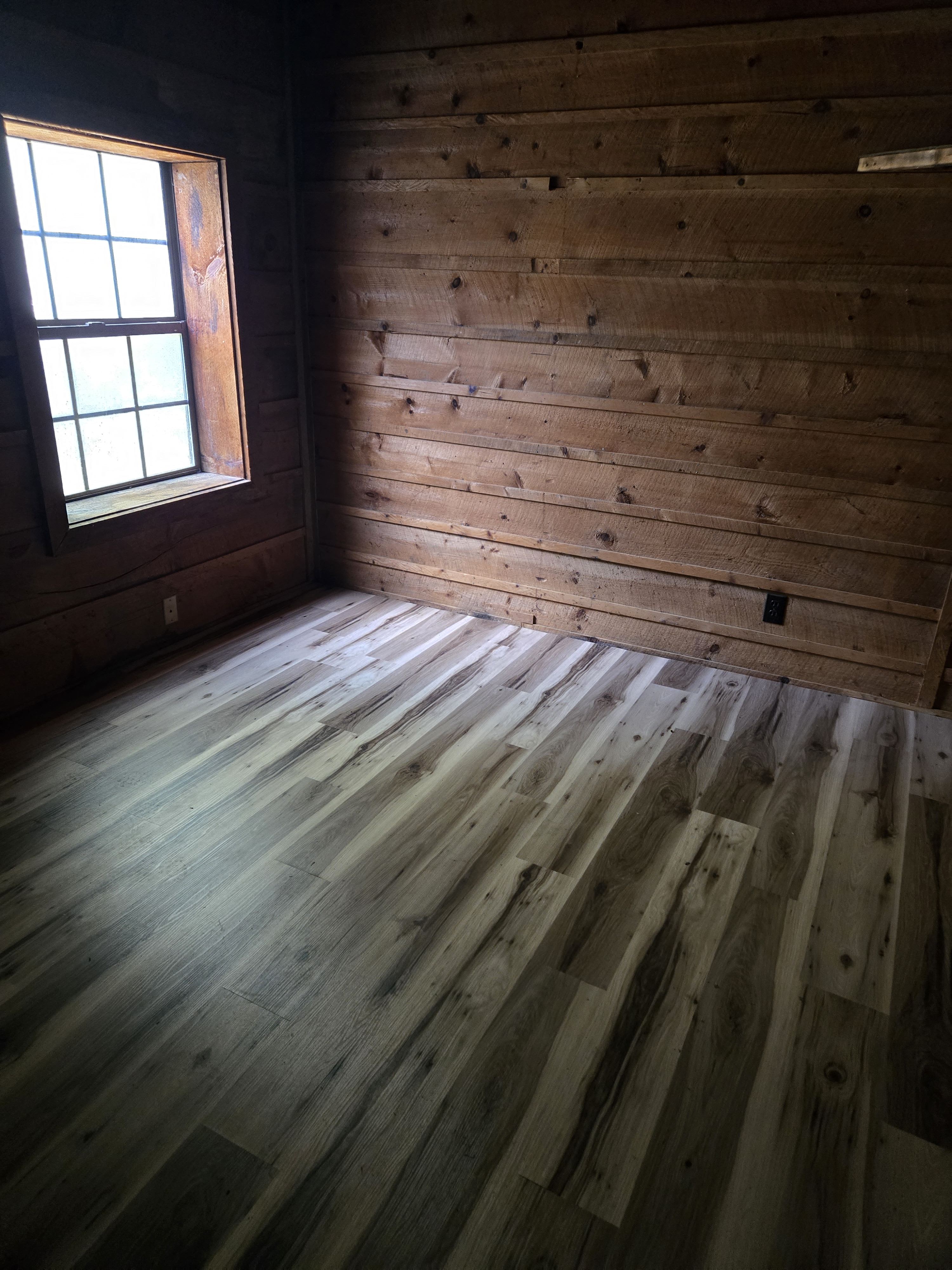 211 Cates Rd – photo 2
