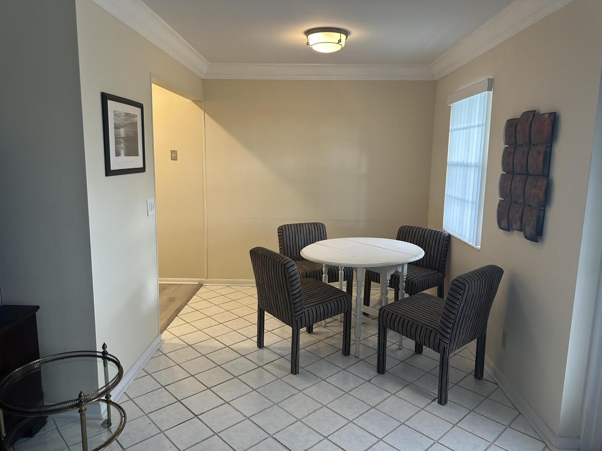 154 WINDSOR G – photo 4