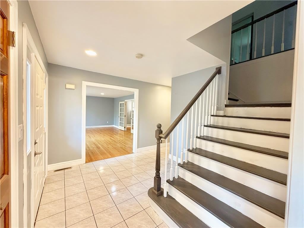 6133 Muhlenberg Court – photo 3