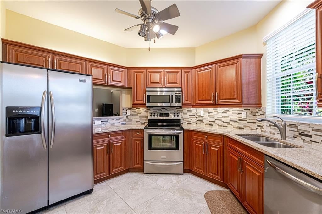 3735 Fieldstone Blvd – photo 3