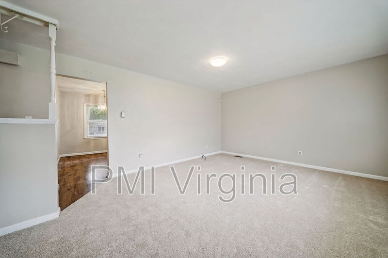 2315 North St – photo 4