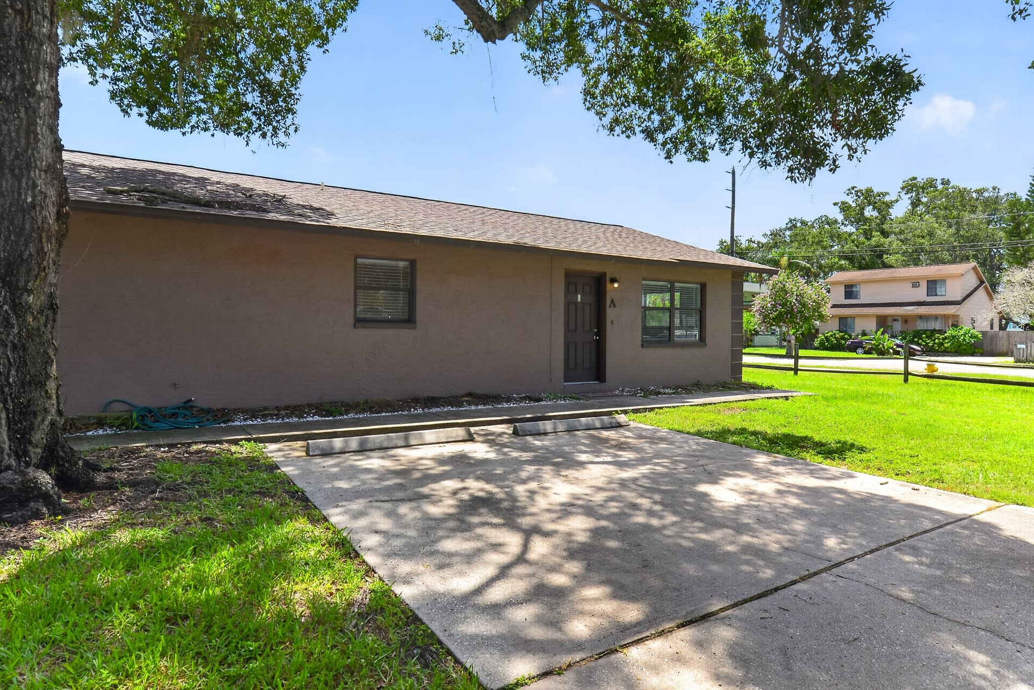 526 Rosery Road Northwest B – photo 1