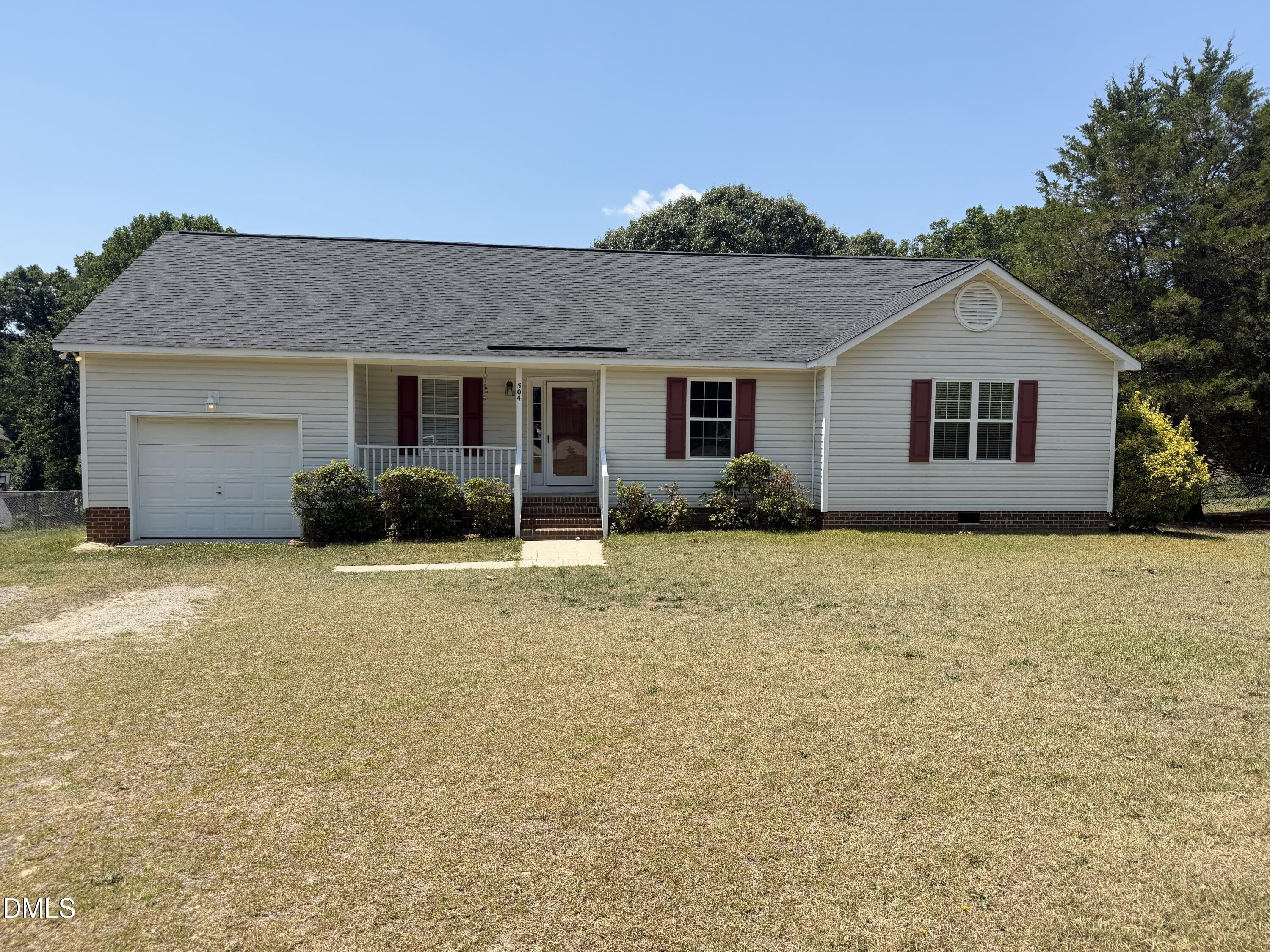 504 Hiking Trail, Benson NC 27504 – photo 2