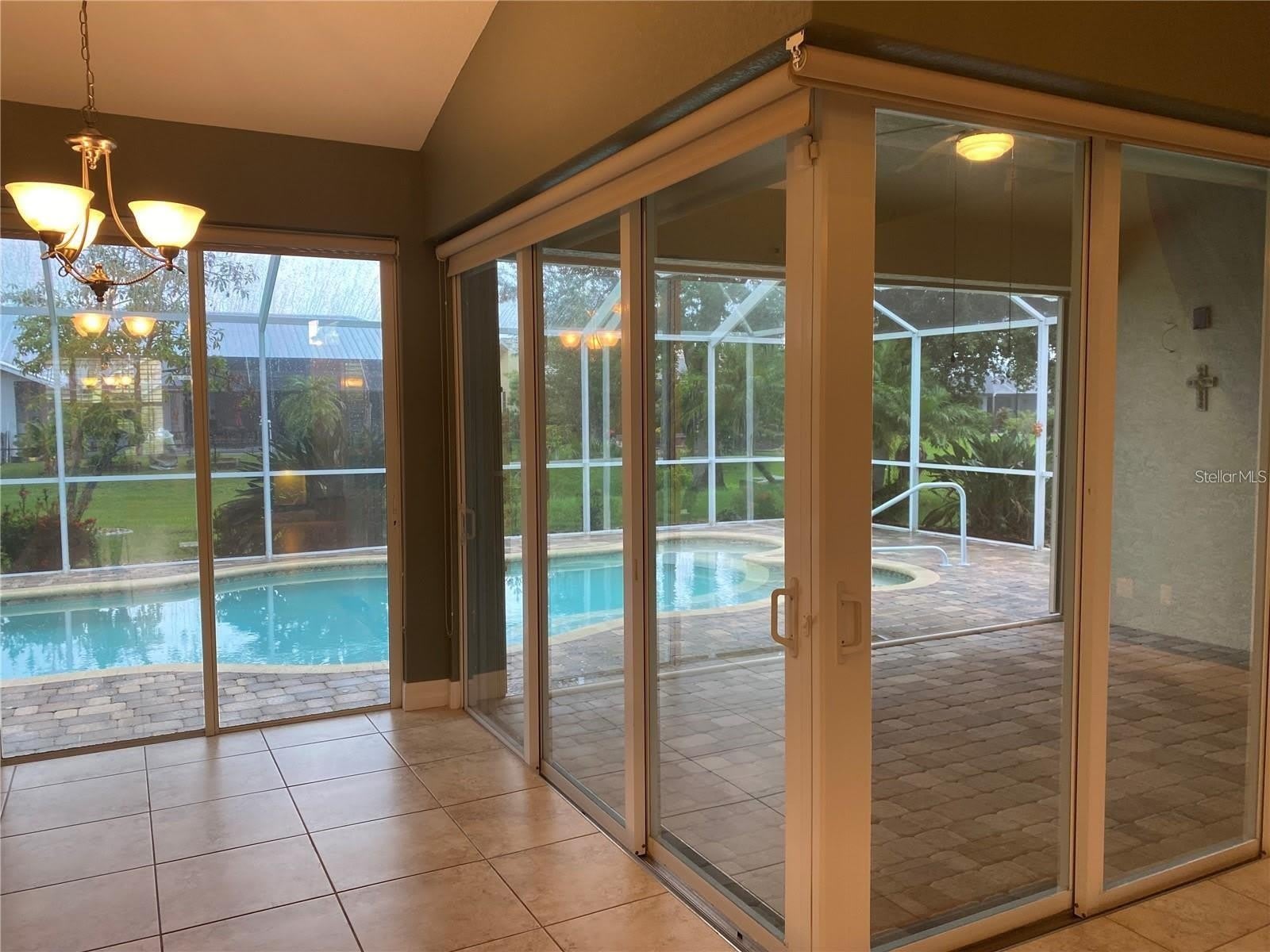 2312 NUREMBERG Boulevard – photo 4