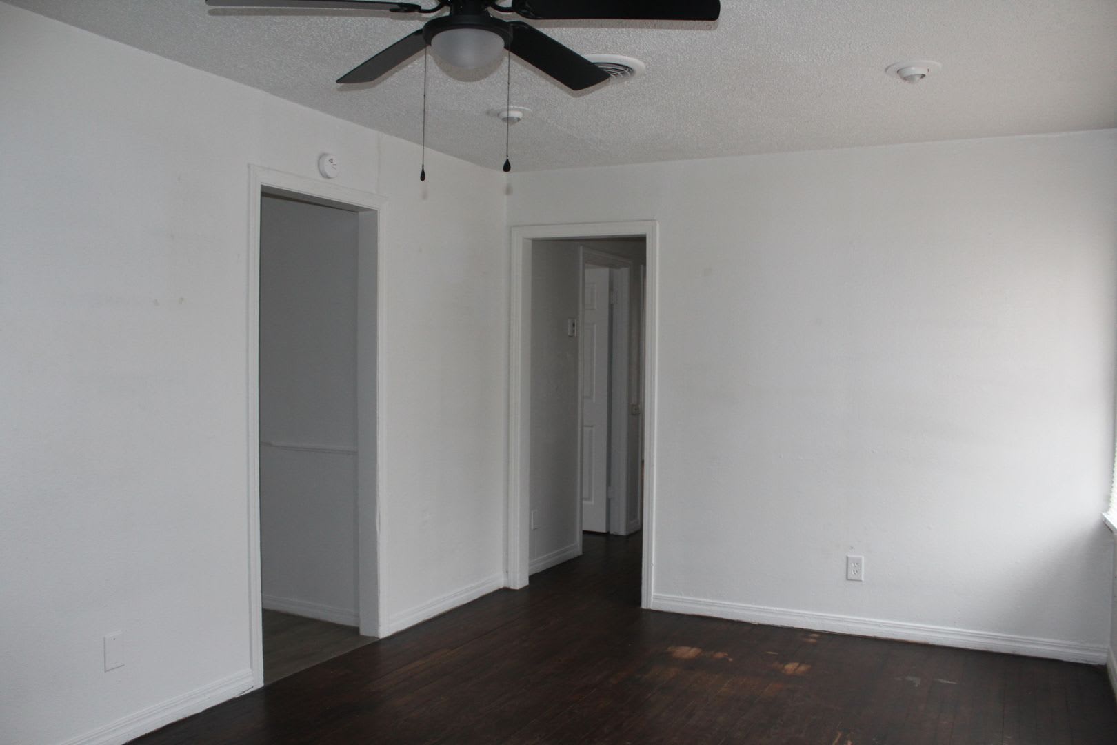 3 4 Bedrooms – photo 2