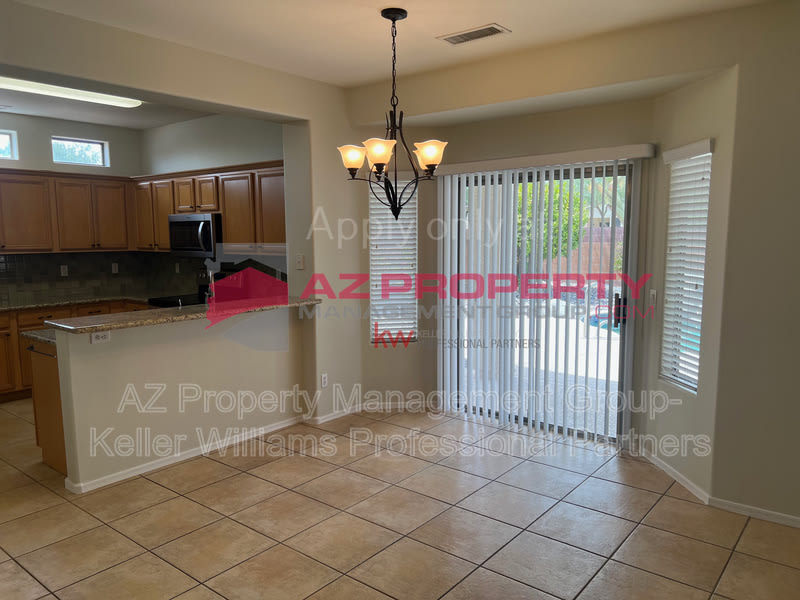17432 N 168th Ln – photo 3