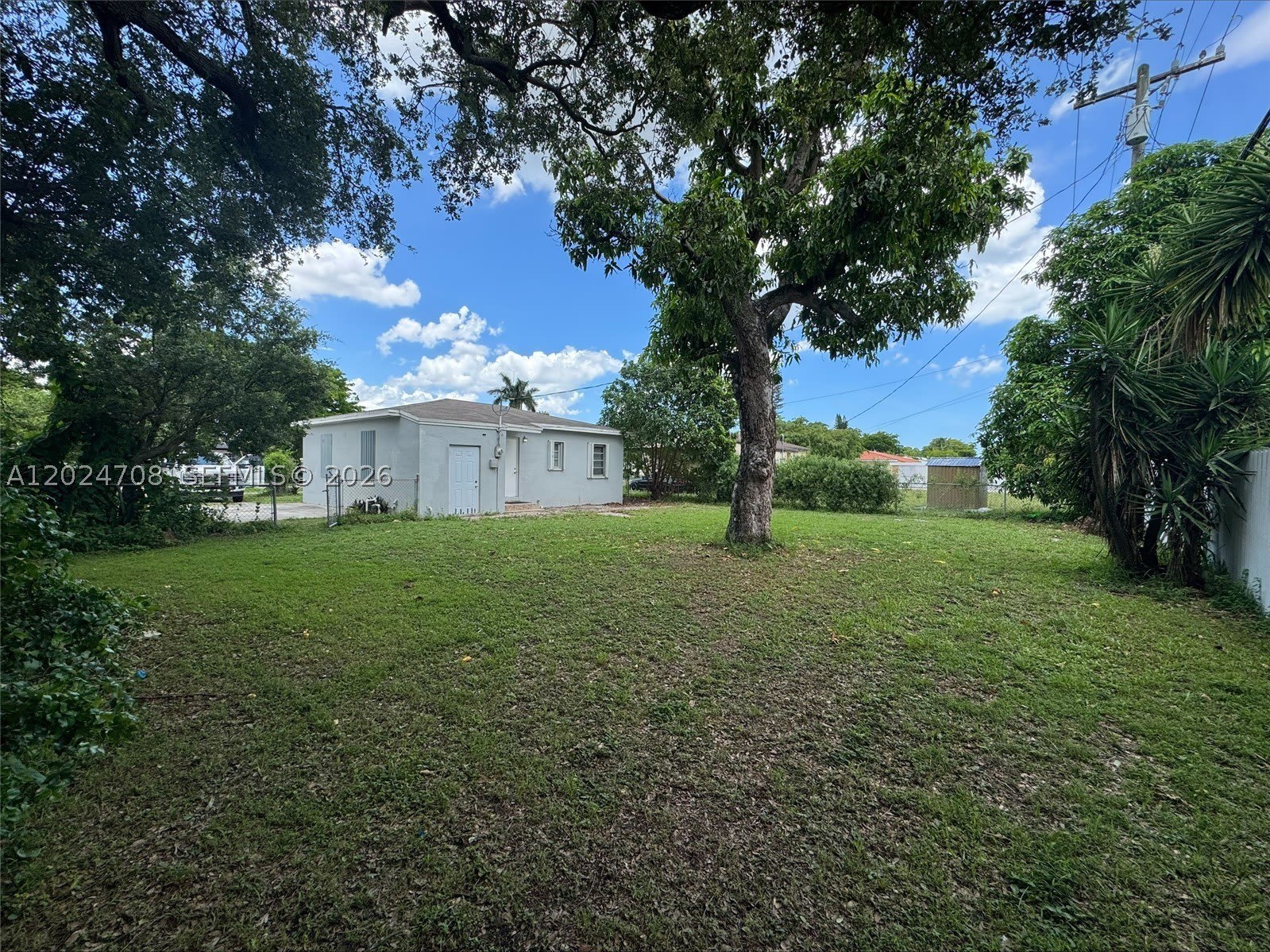 1320 NW 87th St – photo 3