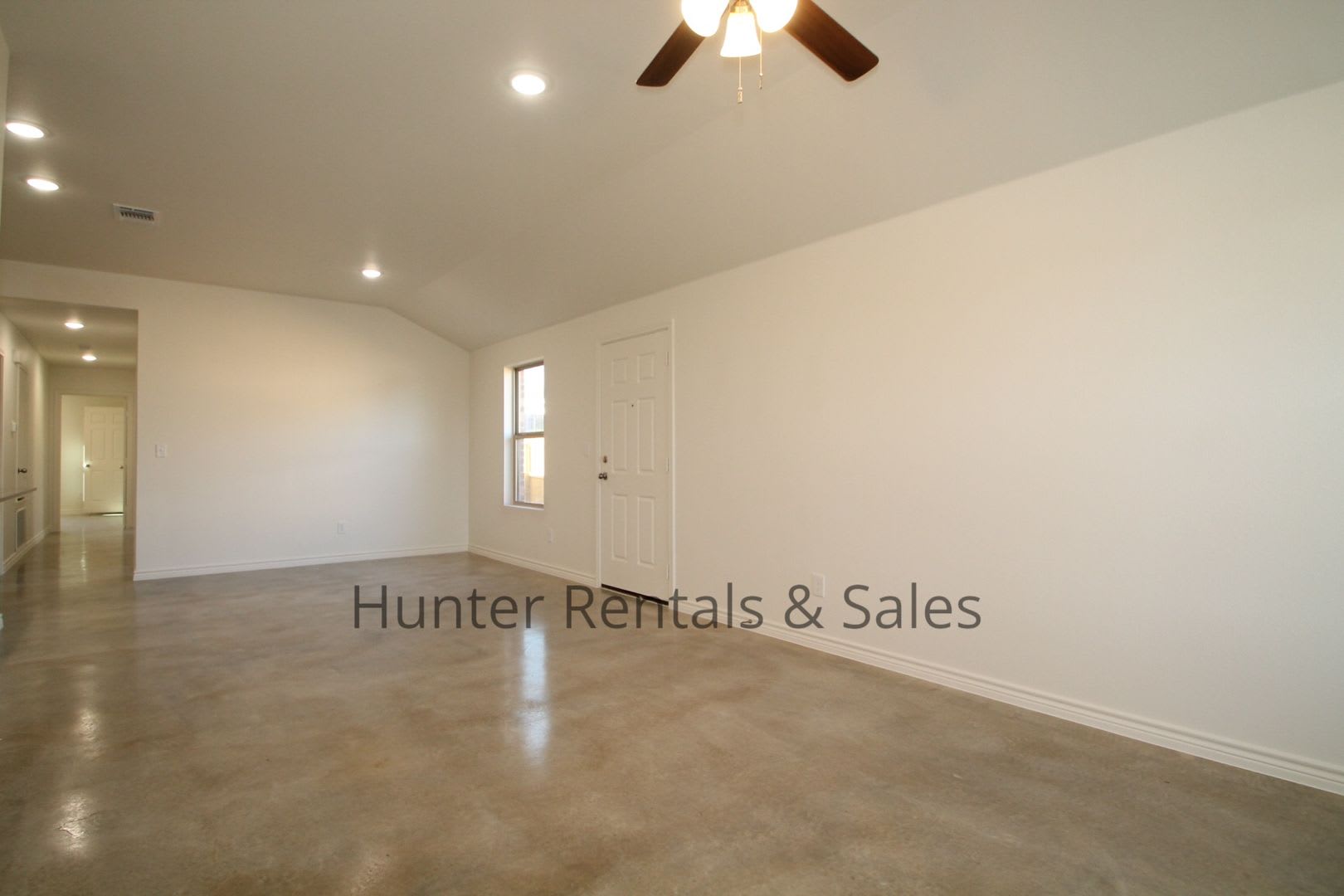 Modern Newer Duplex Off Warrior S Path In Harker Heights – photo 3