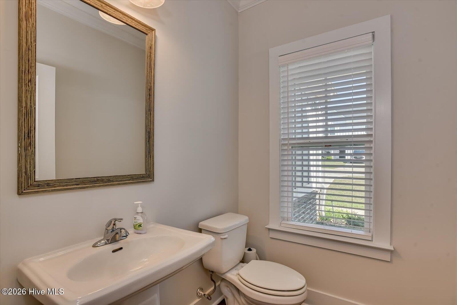 409 Barrow Lane – photo 3