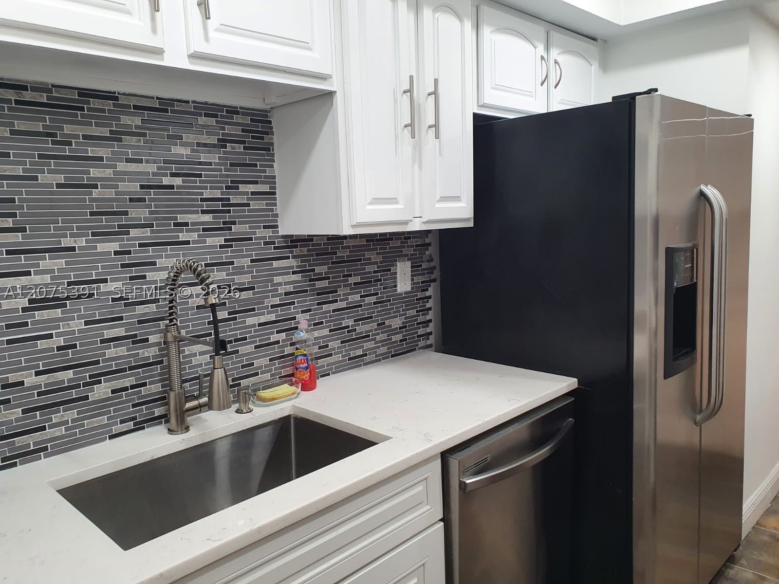 3551 NW 95th Ter – photo 2