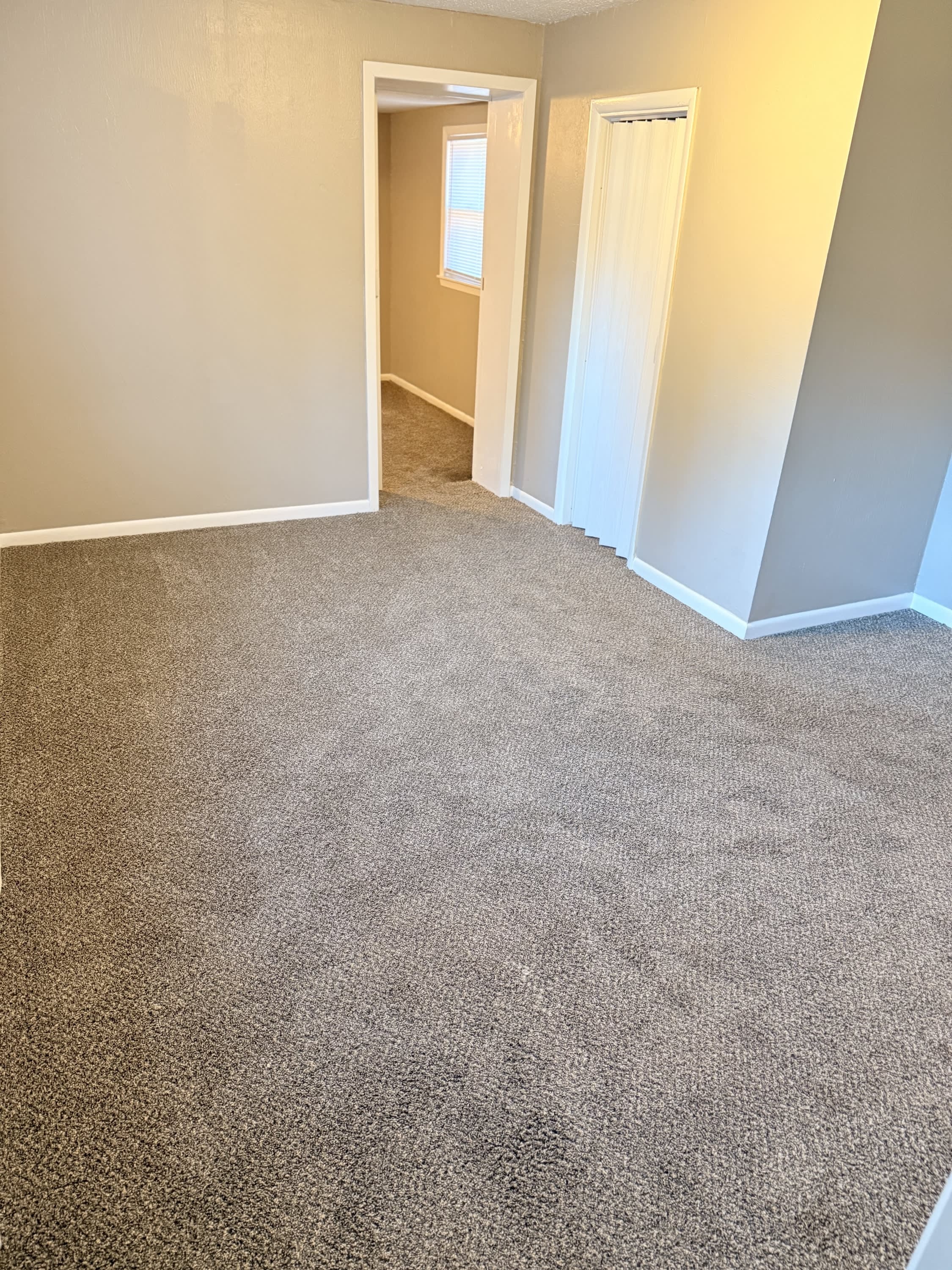 2703 Hull Avenue – photo 4