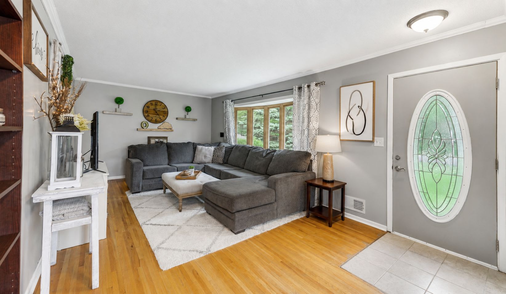 1838 Maryland Avenue South – photo 2