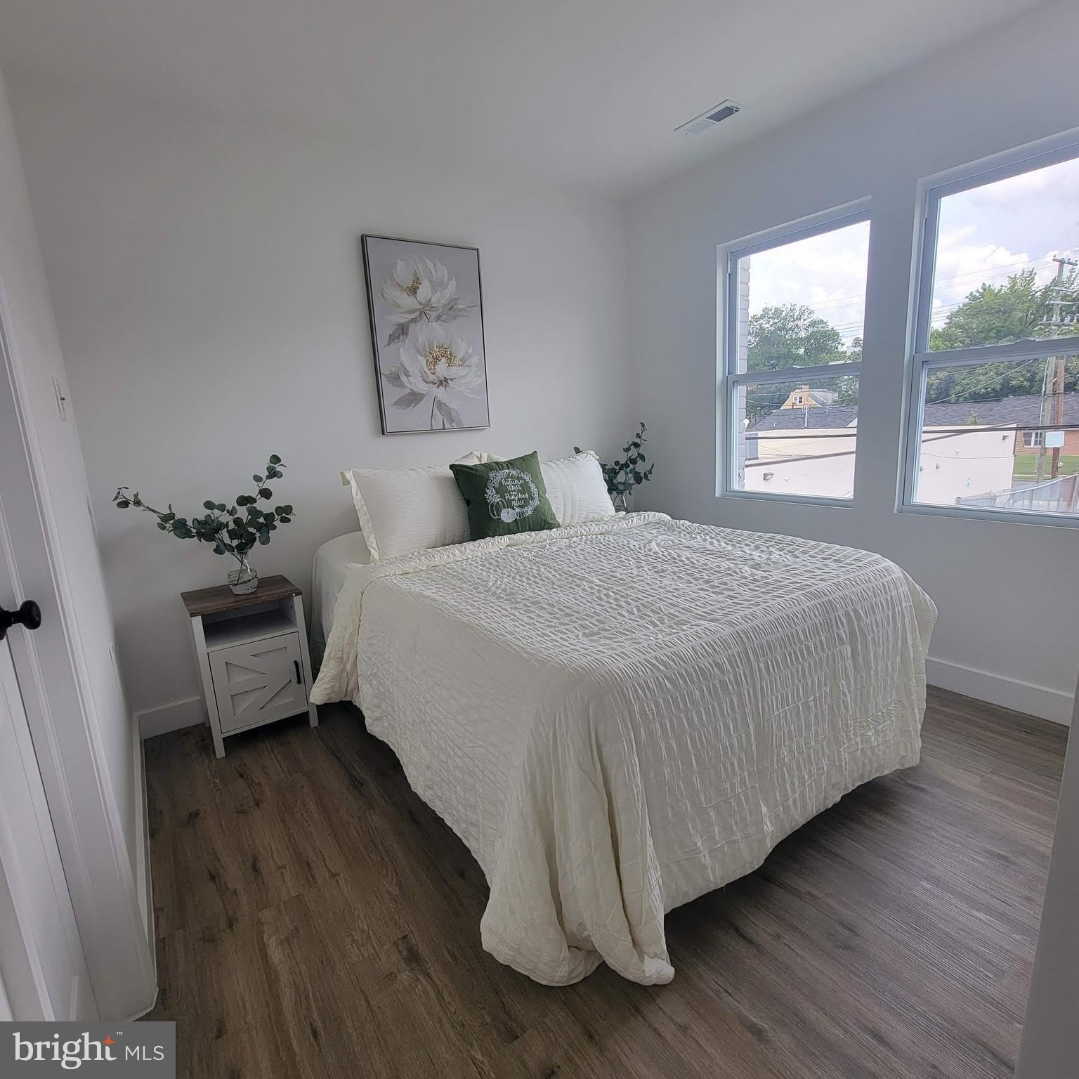 324 61ST Street NE – photo 3