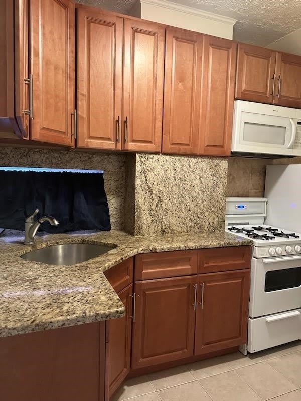122 Jewett Ave – photo 4