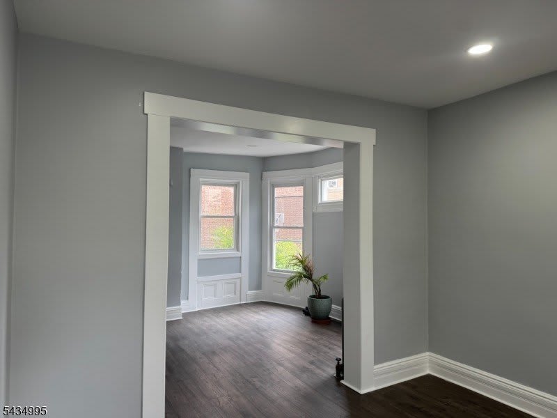 105 N Munn Ave – photo 4