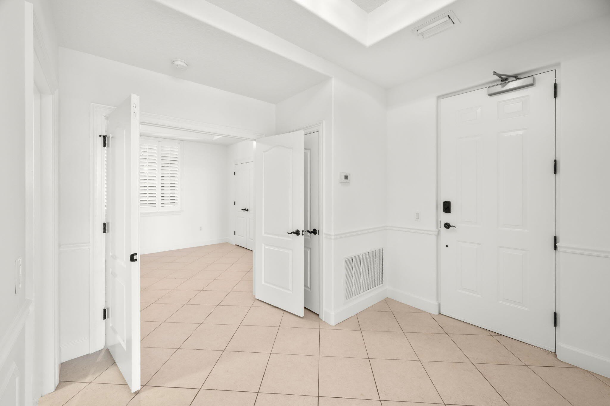 20 Orange Avenue – photo 5