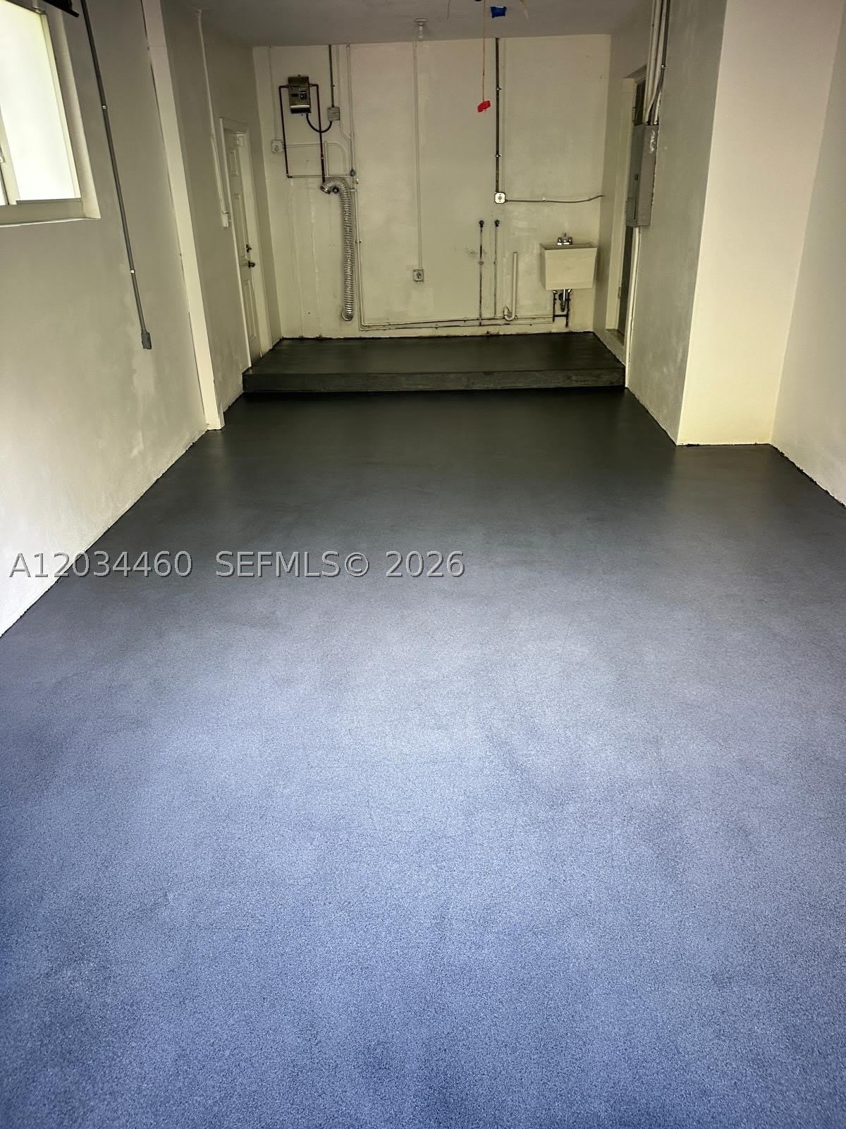 400 Miller Rd – photo 2