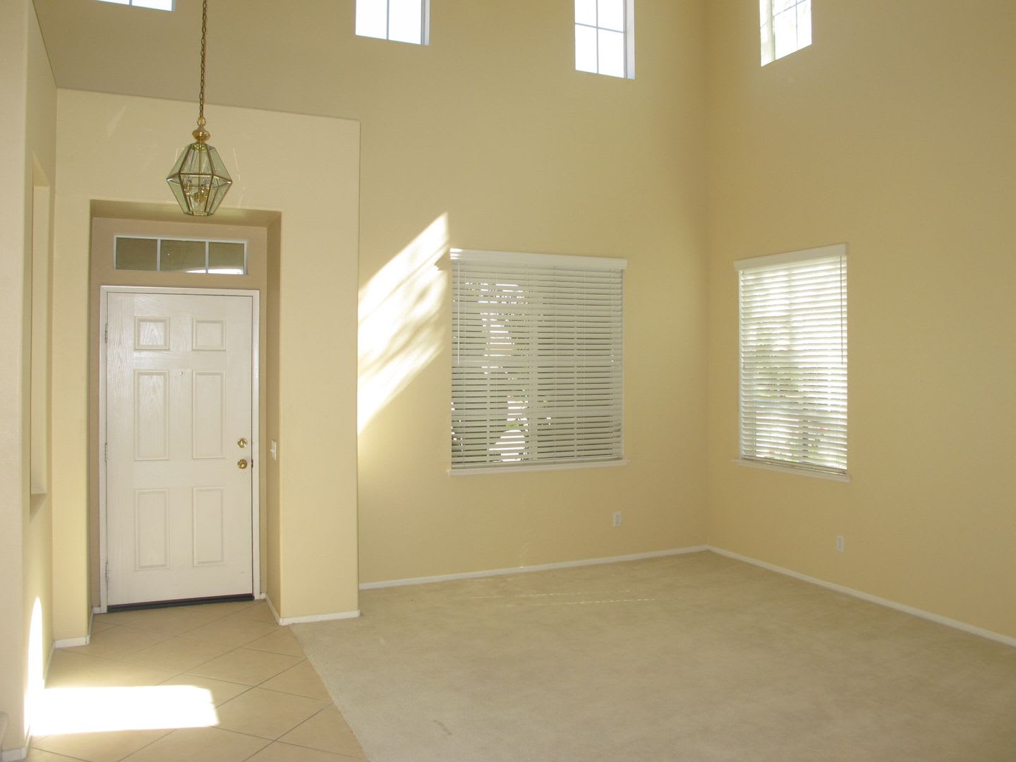 Four Bedroom Three Bathroom Home In Murrieta – photo 4