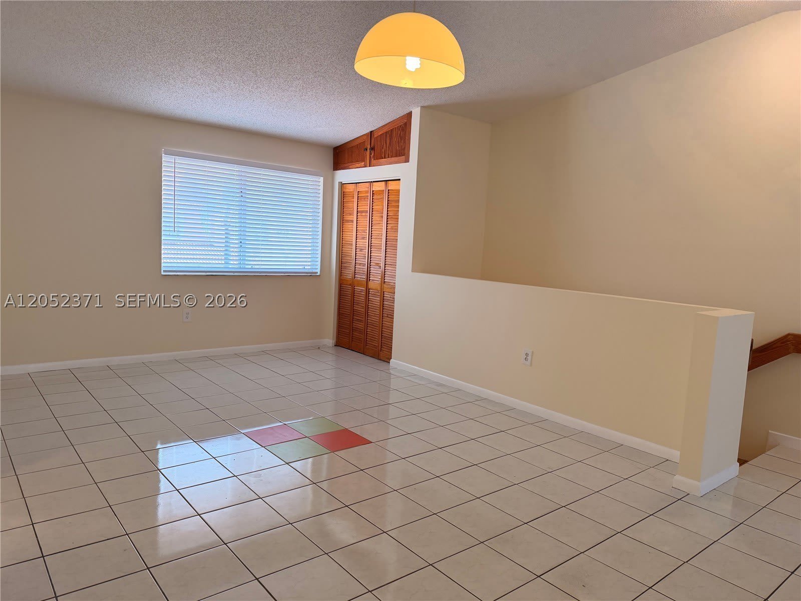 8019 Lake Dr – photo 4