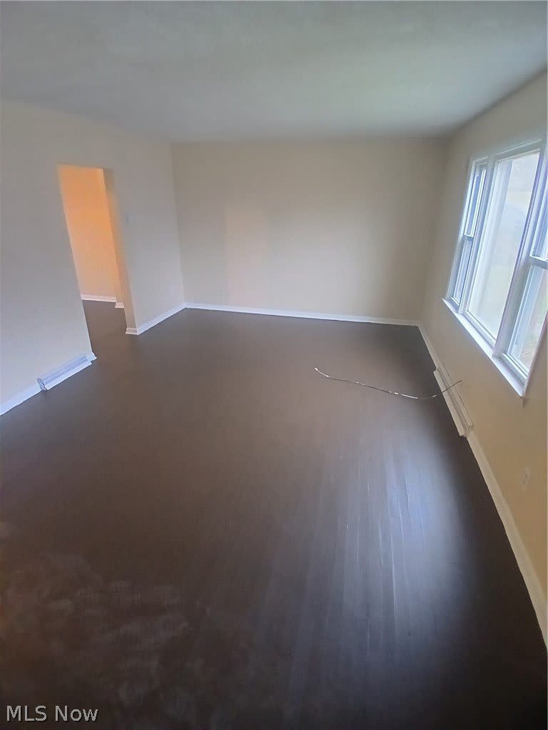 21 Zents Avenue – photo 2