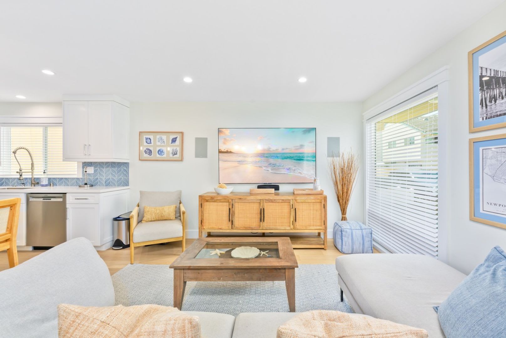 Coastal Furnished Extended Stay Home – photo 2