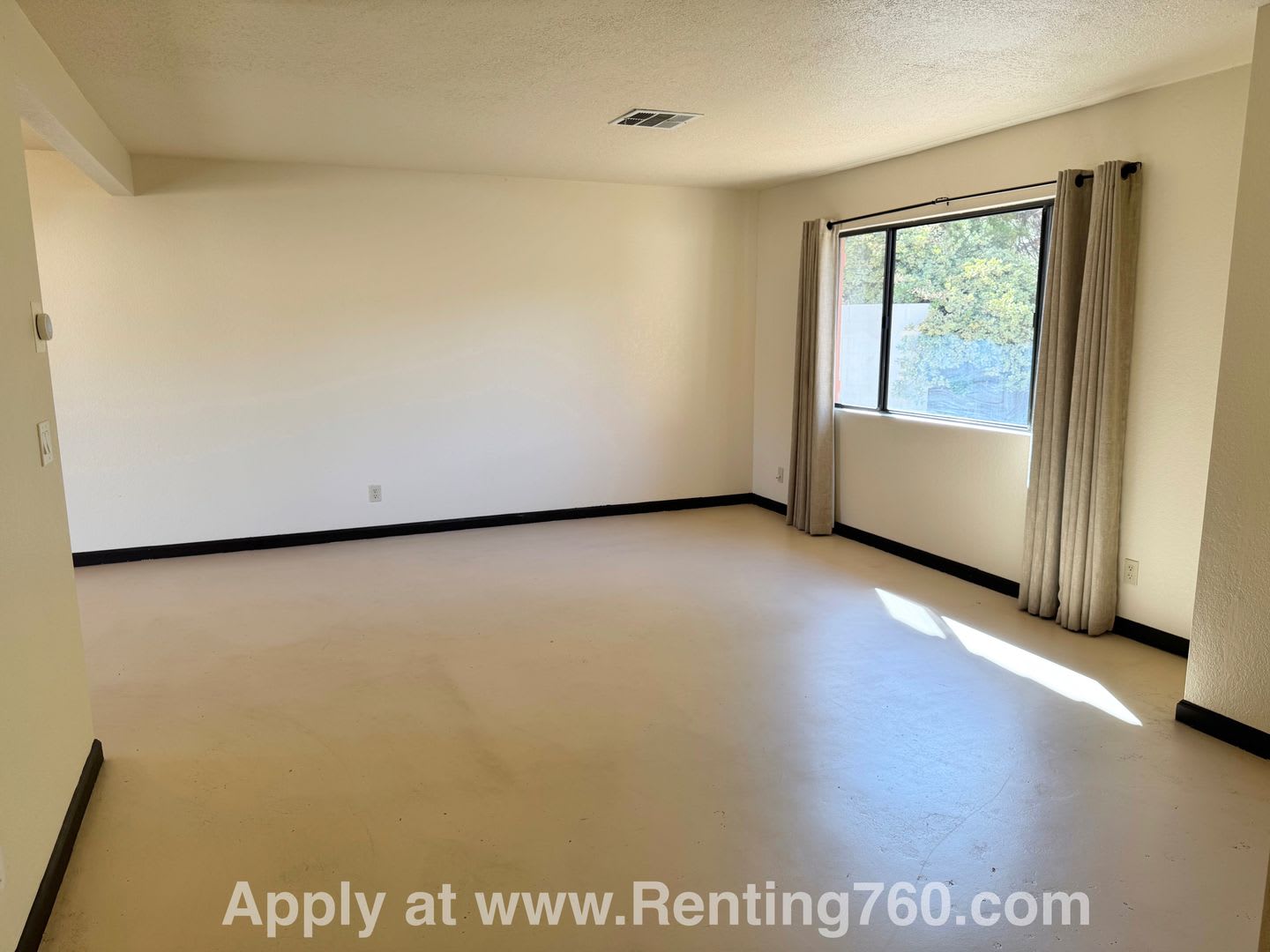 Beautiful Home Near the Golf Course! – photo 4