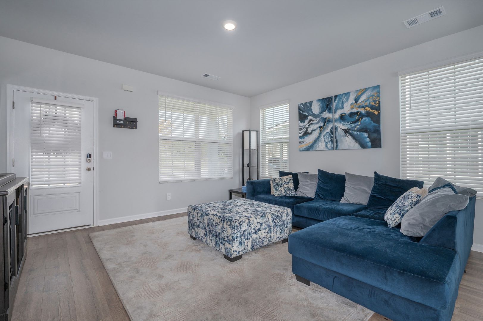 Move In Ready End Unit Townhome – photo 3